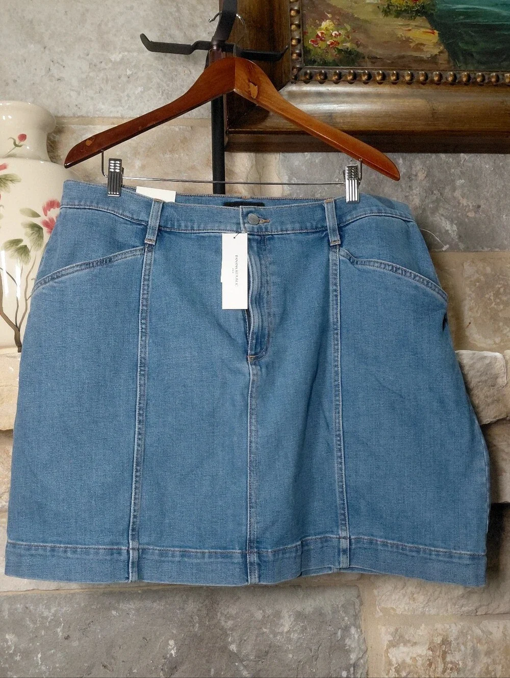 Banana Republic Plus Sz 18 Medium Wash Blue Denim Skirt NWT